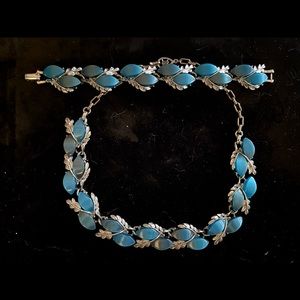 Vintage Silvertone Necklace and Bracelet Set